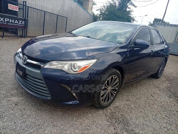 Toyota Camry 2015 Blue