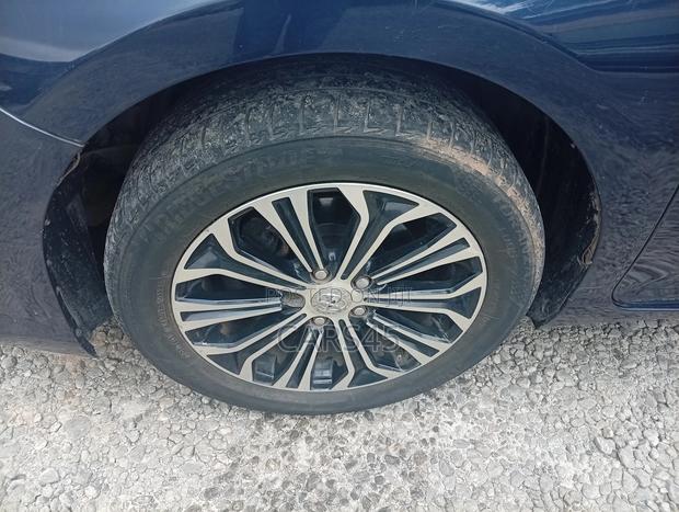 Toyota Camry 2015 Blue