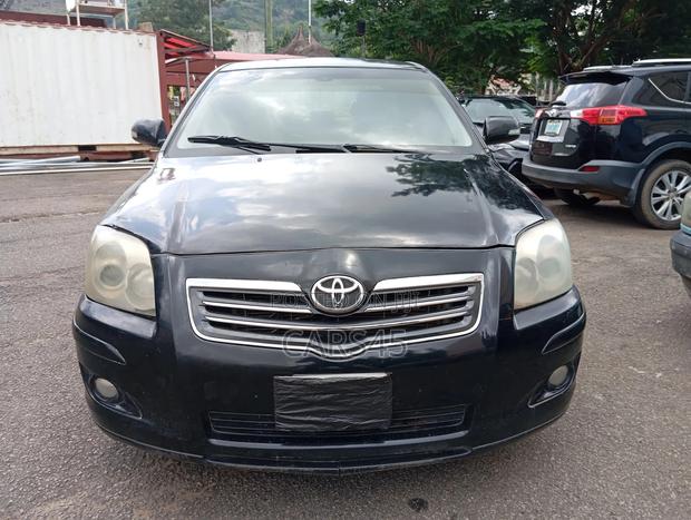 Toyota Avensis 2008 Black
