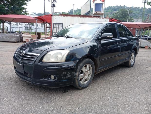 Toyota Avensis 2008 Black