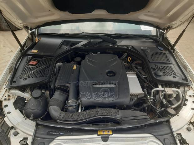 Mercedes-Benz C300 2015 White