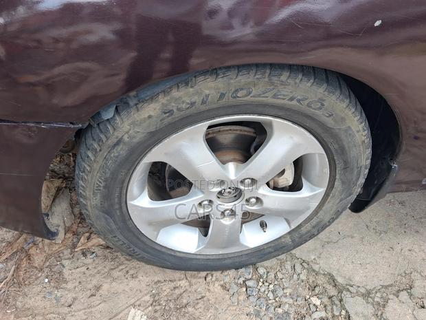 Hyundai Elantra 2008 Brown