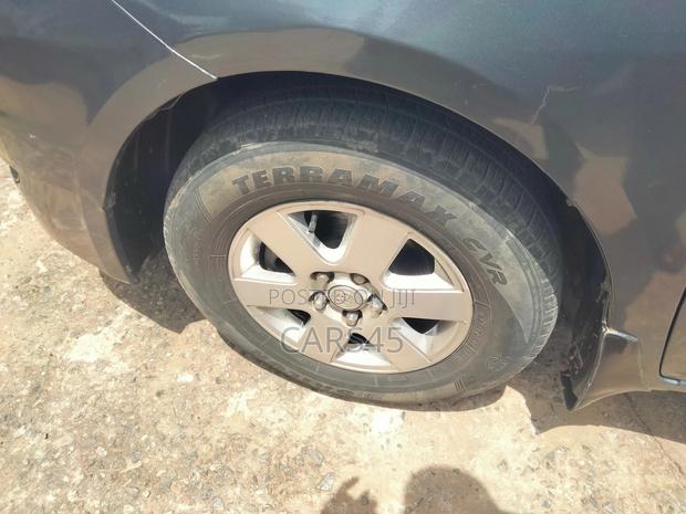 Toyota Sienna 2006 Gray