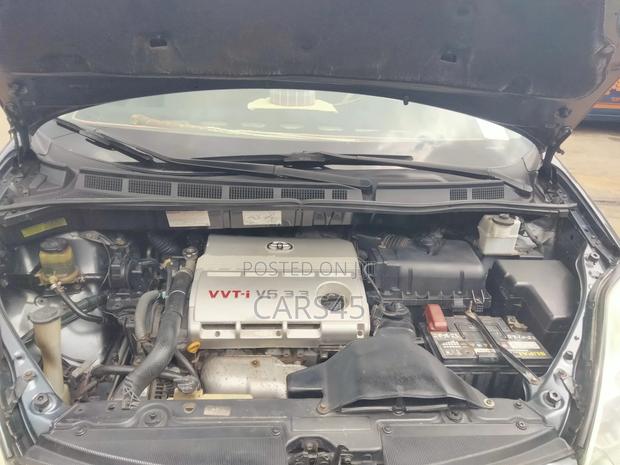 Toyota Sienna 2006 Gray