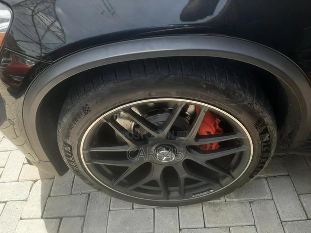 Mercedes-Benz GLC-Class 2021 Black