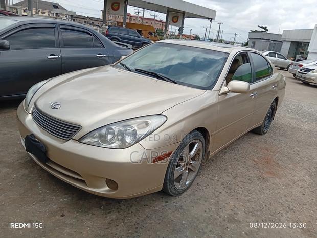 Lexus ES 2004 Gold