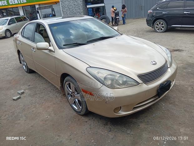 Lexus ES 2004 Gold