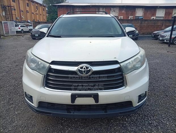 Toyota Highlander 2015 White