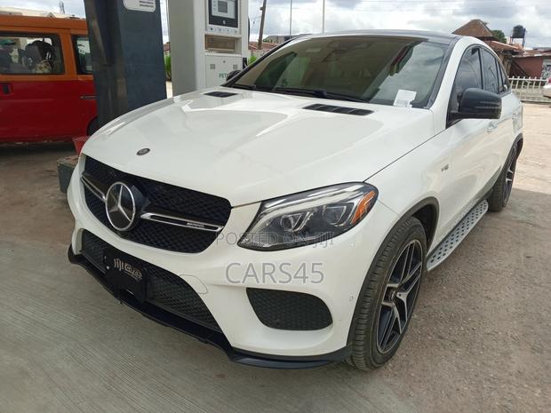 Mercedes-Benz GLE-Class 2017 White