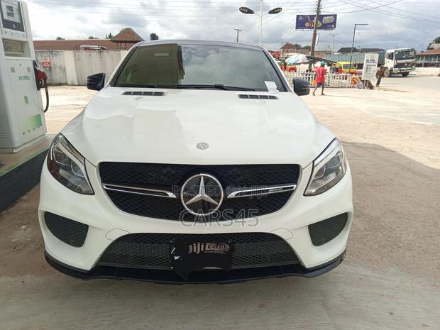 Mercedes-Benz GLE-Class 2017 White