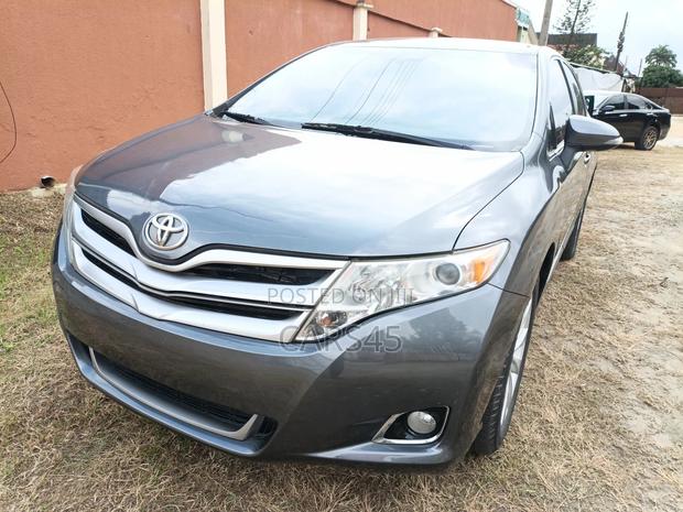 Toyota Venza 2014 Gray