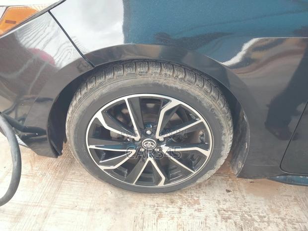 Toyota Corolla 2020 Black