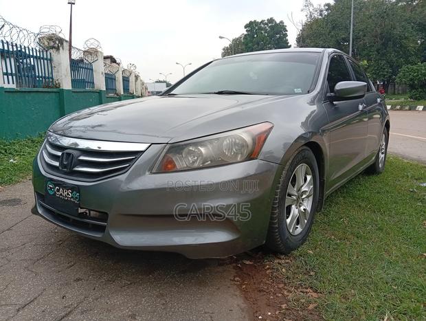 Honda Accord 2012 Gray
