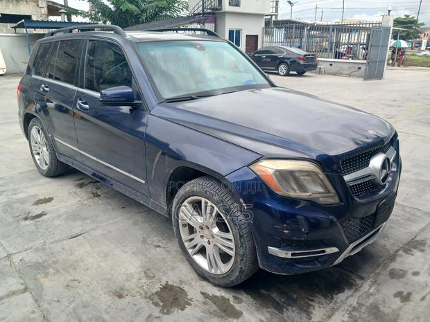 Mercedes-Benz GLK-Class 2013 Blue