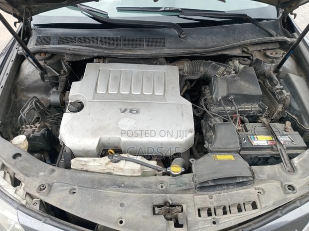 Toyota Camry 2012 Gray