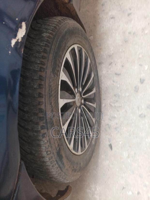 Toyota Corolla 2004 Blue