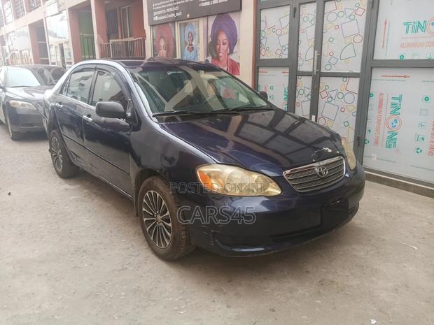 Toyota Corolla 2004 Blue