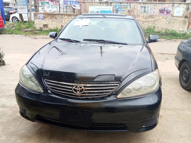 Toyota Camry 2005 Black