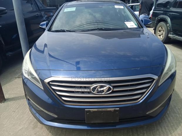 Hyundai Sonata Sport 4dr Sedan (2.4L 4cyl 6A) 2015 Blue