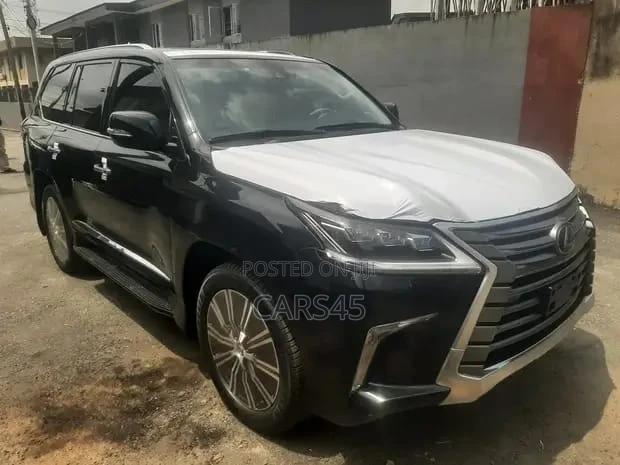 Lexus LX 2021 Black