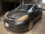 Toyota Sienna 2006 Gray for sale