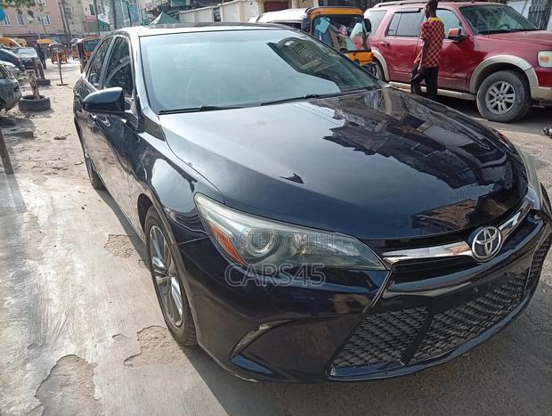 Toyota Camry 2015 Black
