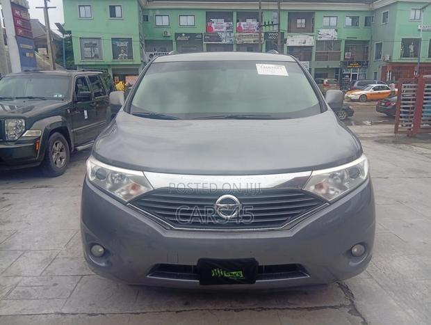 Nissan Quest 2016 Gray