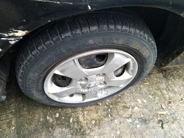 Hyundai Verna 2010 Black