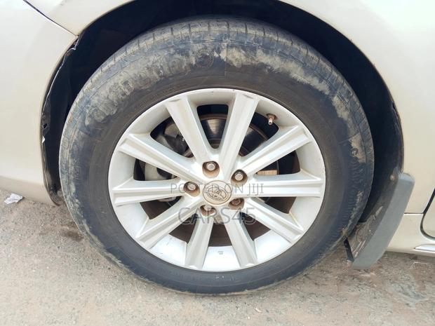 Toyota Camry 2013 Silver