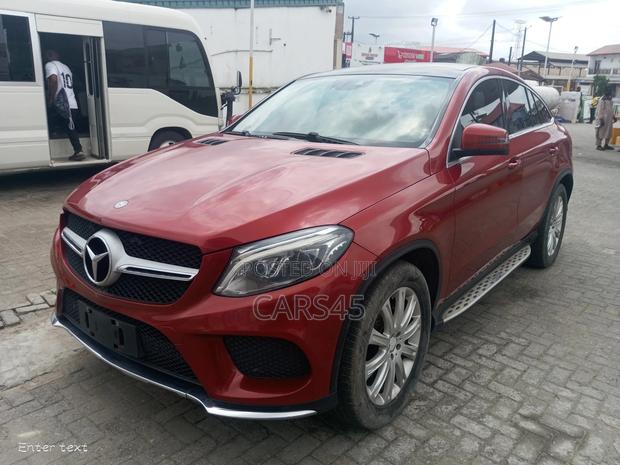 Mercedes-Benz GLE-Class 2016 Red