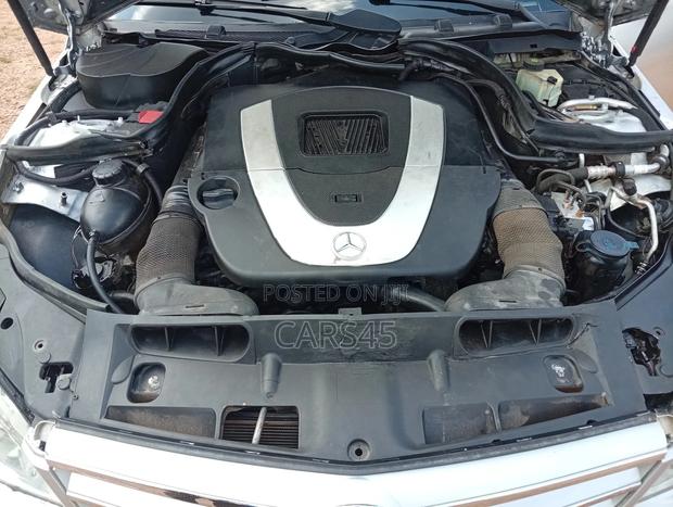 Mercedes-Benz C300 2008 Silver