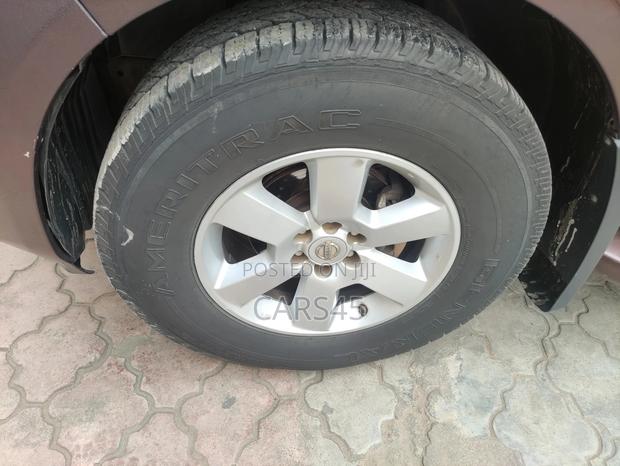 Nissan Pathfinder 2008 Brown