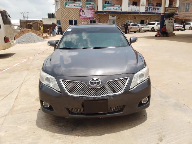 Toyota Camry 2008 Gray