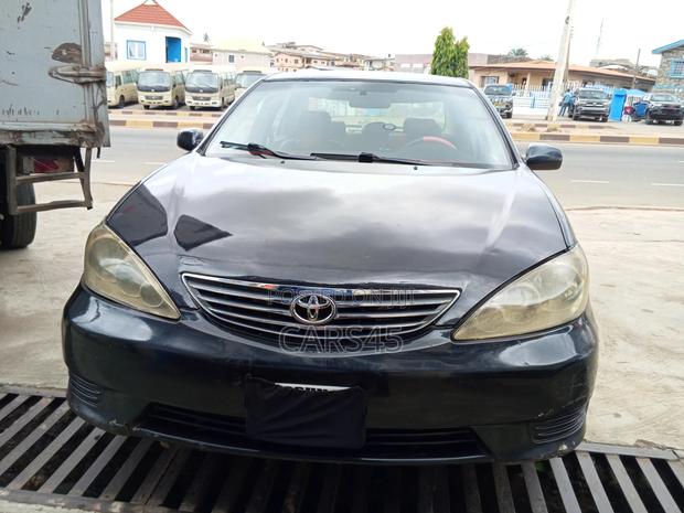 Toyota Camry 2005 Black