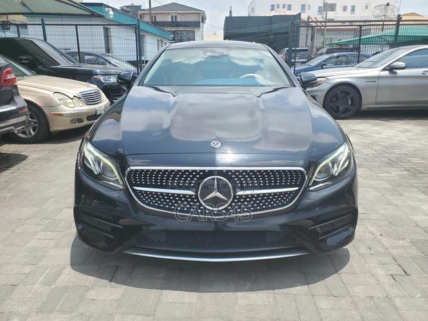 Mercedes-Benz E400 2017 Black