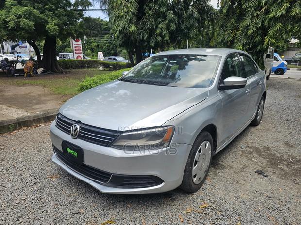 Volkswagen Jetta 2013 Silver