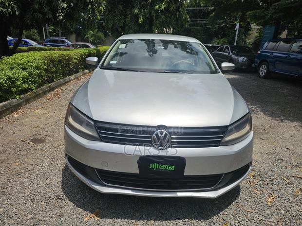 Volkswagen Jetta 2013 Silver