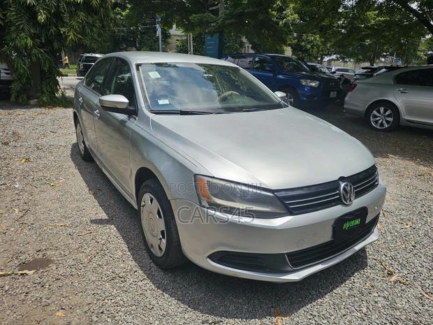Volkswagen Jetta 2013 Silver
