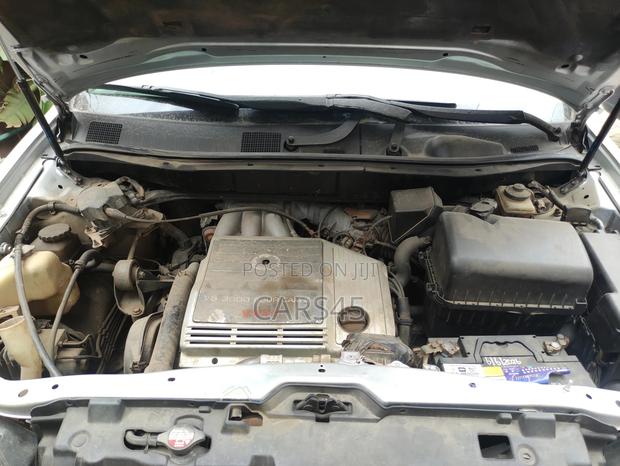 Lexus RX 2000 Silver