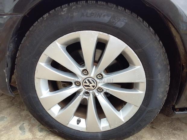 Volkswagen Passat 2015 Black