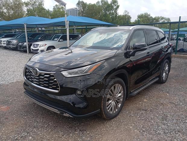 Toyota Highlander 2021 Black