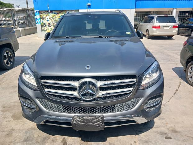 Mercedes-Benz GLE-Class 2017 Gray