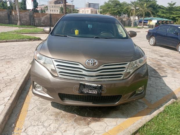 Toyota Venza 2009 Burgandy