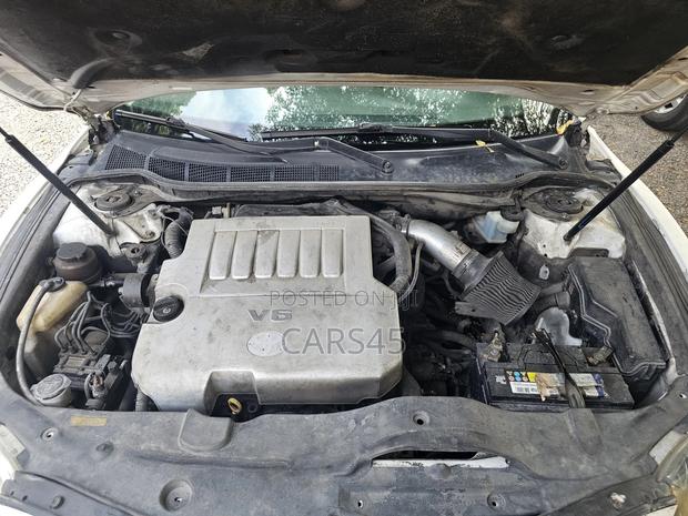 Toyota Camry 2009 White