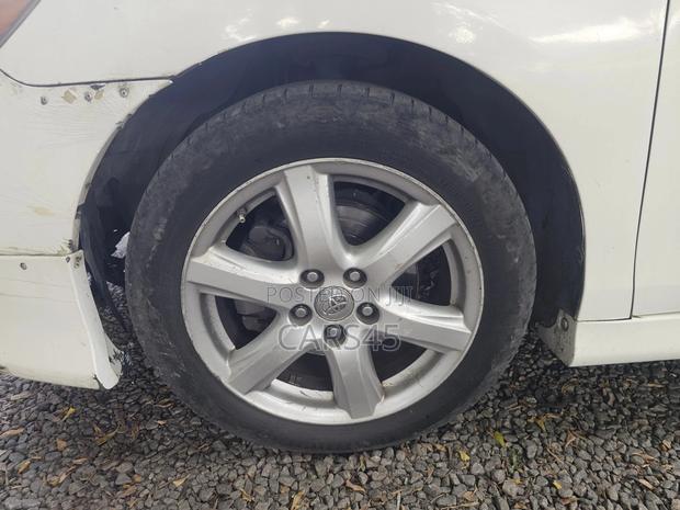 Toyota Camry 2009 White
