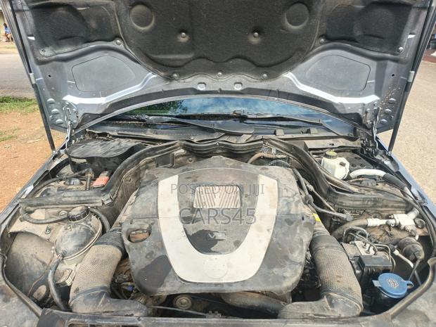 Mercedes-Benz C300 2011 Silver
