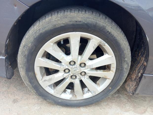 Toyota Corolla 2009 Gray