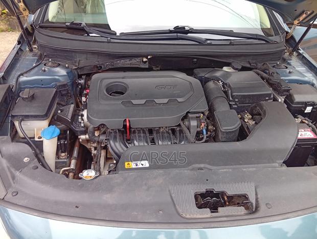 Hyundai Sonata 2017 Blue