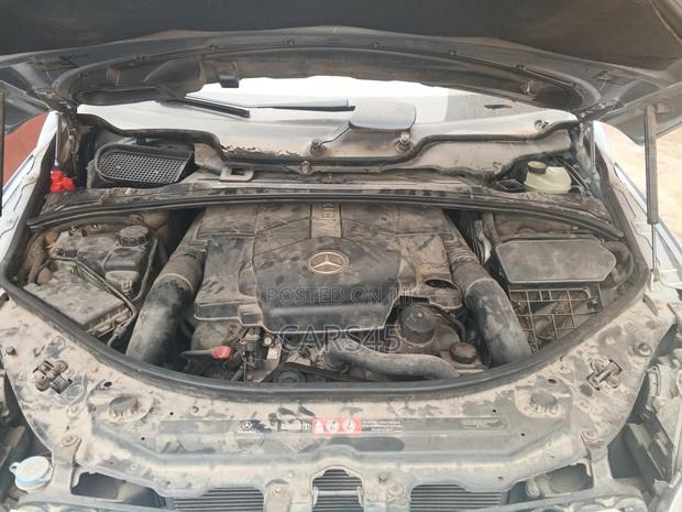 Mercedes-Benz R-Class 2006 Silver