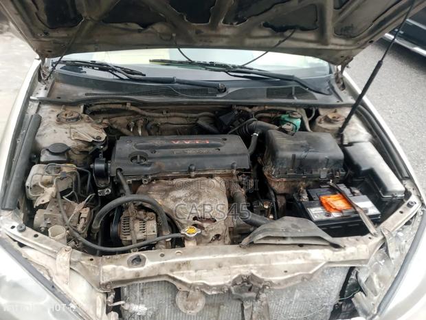 Toyota Camry 2003 Gold